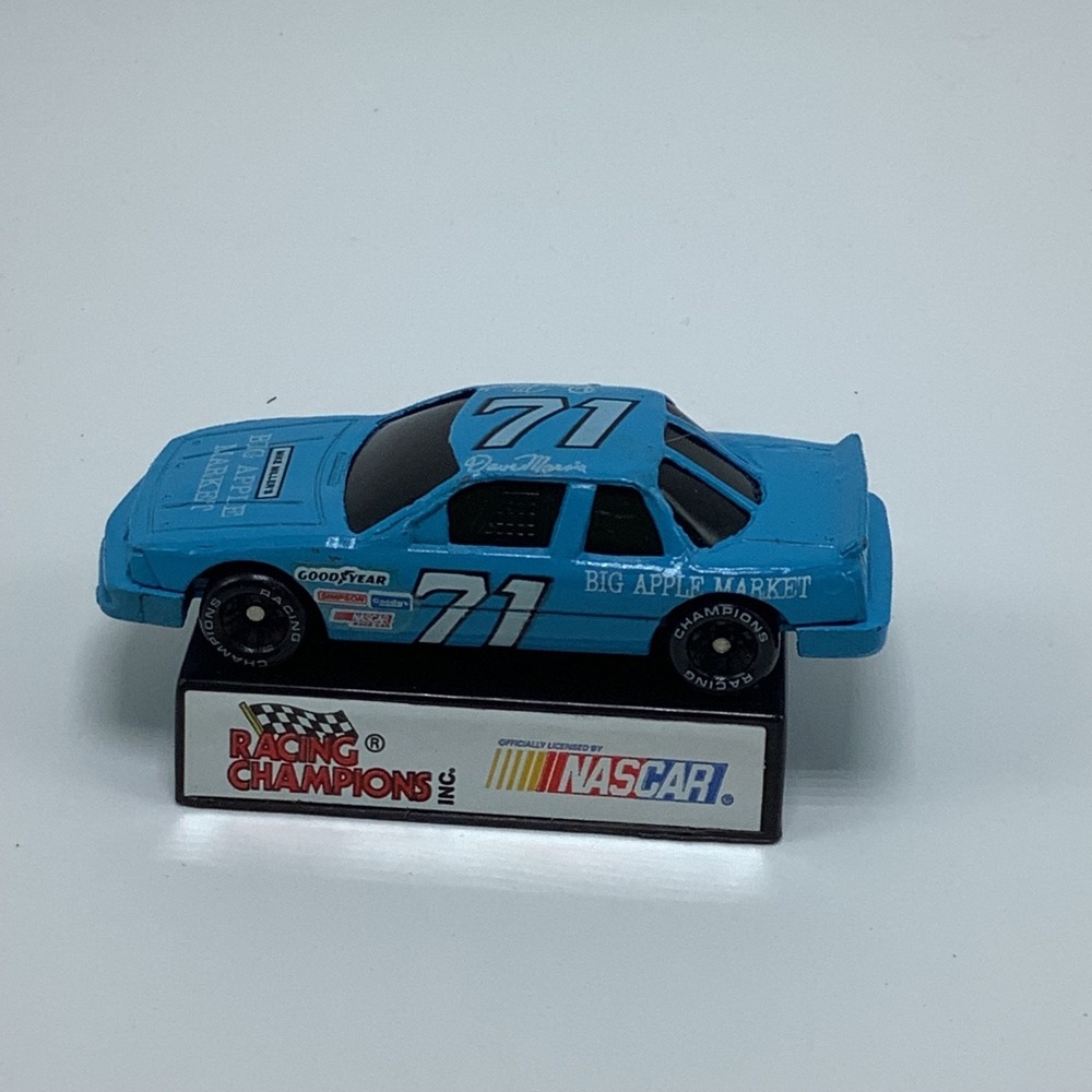 1990 Racing Champions | Dave Marcis #71 Big Apple Market 1:64 Diecast - LOOSE